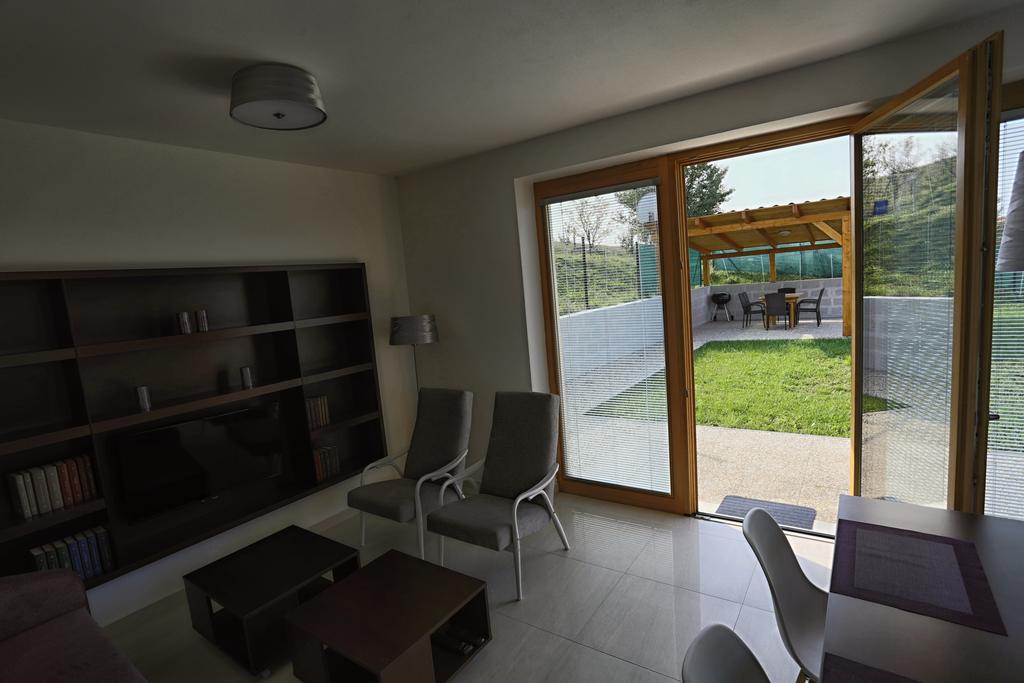 Villa Dudinka Gyűgy Kültér fotó